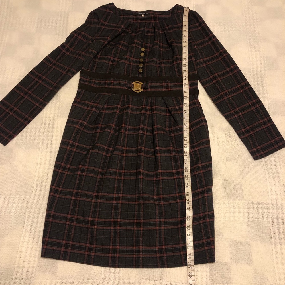 Beautiful women’s dress! - Picture 12 of 14